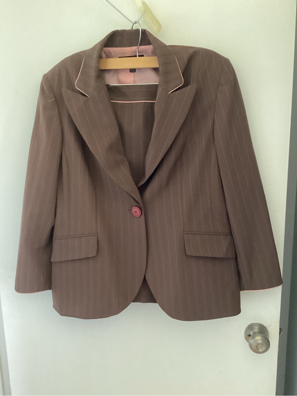 Classic Brown Pinstripe Single-Button Blazer with Pink Trim L